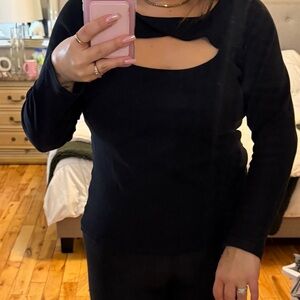 VENUS Black Long Sleeve Cutout Top